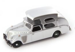 Thompson House Car  metallic silver