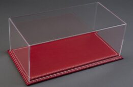 Maranello 1:24 Display Case with Red Leather Base