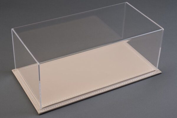 Maranello 1:24 Display Case with Beige Leather Base