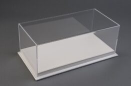 Mulhouse 1:12 Display Case with White Leather Base