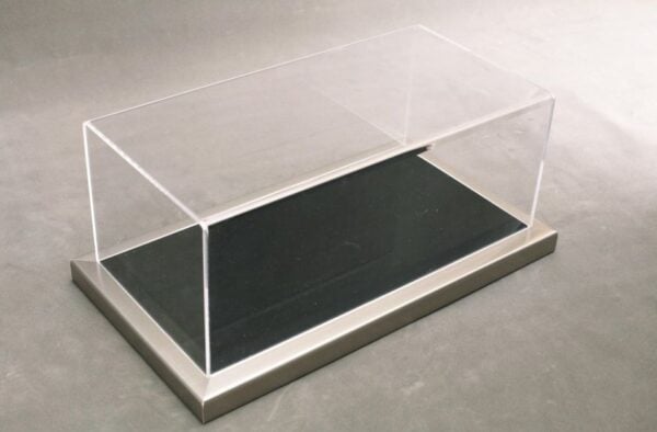 Dieppe 1:8 Metal + Acrylic Combo Black Display Case