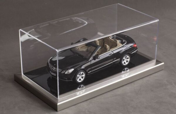 Dieppe 1:43 Metal + Acrylic Combo Black Display Case