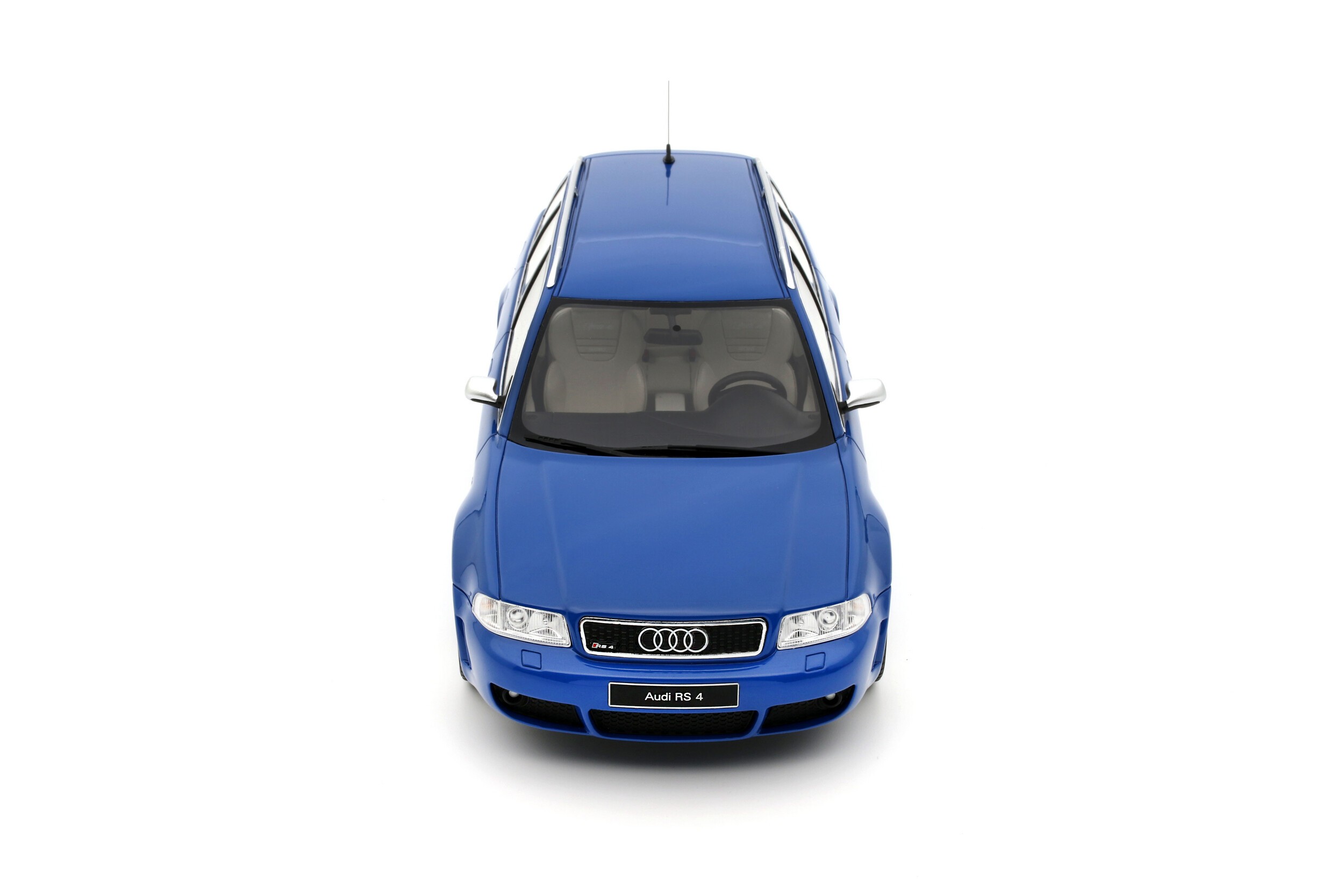 Otto Mobile 1:18 Audi RS4 (B5) Avant Nogaro Blue 2000 (OT1272