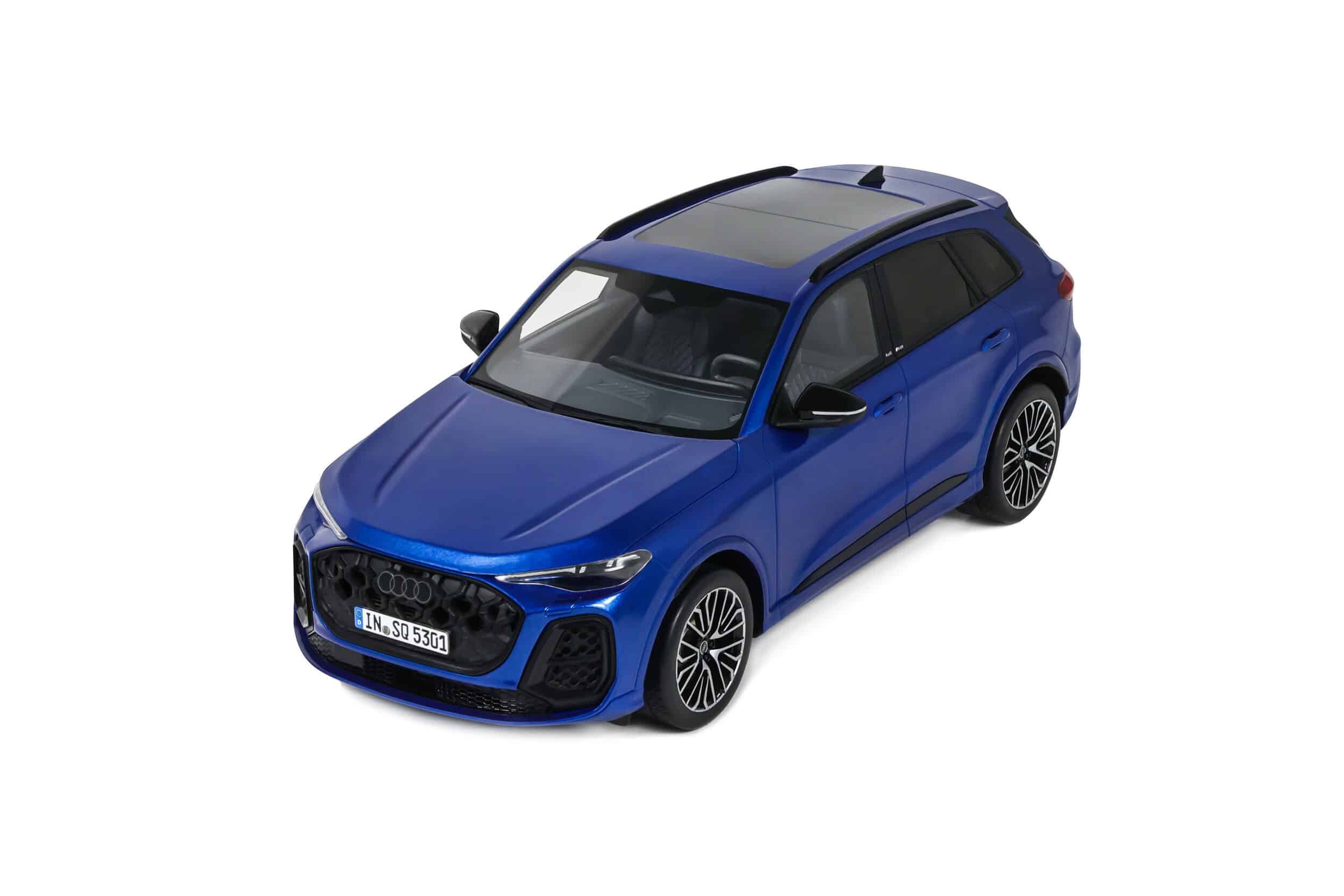 Otto Mobile 1:18 Audi SQ5 TFSI Ultra Blue 2025 (OT1281) Limited Edition Resin Model 6 Otto Mobile 1:18 Audi SQ5 TFSI Ultra Blue 2025 Limited Edition Resin Model