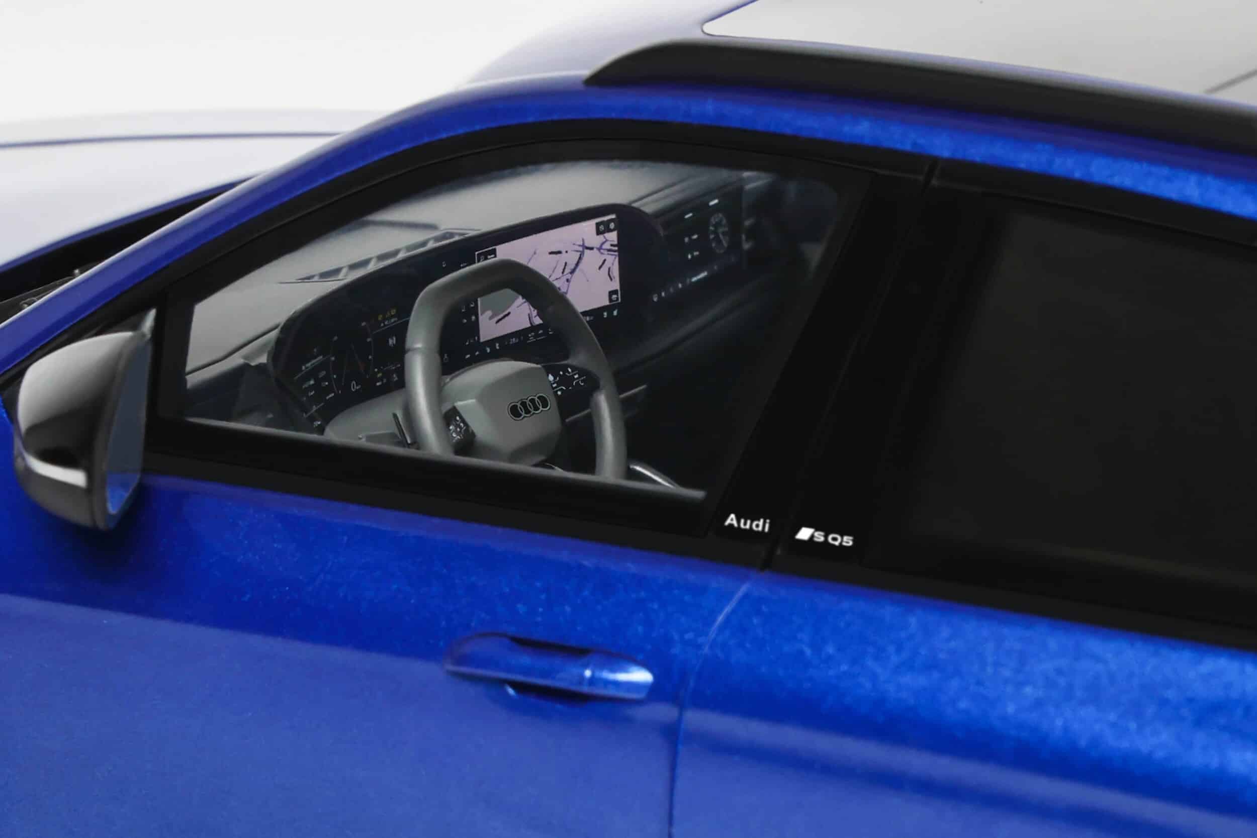 Otto Mobile 1:18 Audi SQ5 TFSI Ultra Blue 2025 (OT1281) Limited Edition Resin Model 10 Otto Mobile 1:18 Audi SQ5 TFSI Ultra Blue 2025 Limited Edition Resin Model