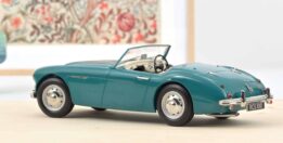 Norev - 1:18 Austin Healey 3000 Mk1 Green 1968