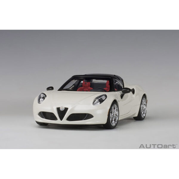 autoart - 1:18 alfa romeo 4c spider (bianco trofeo)