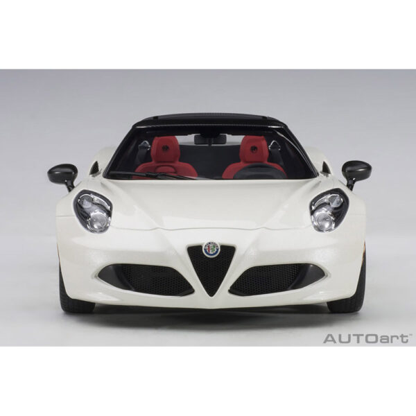 autoart - 1:18 alfa romeo 4c spider (bianco trofeo)