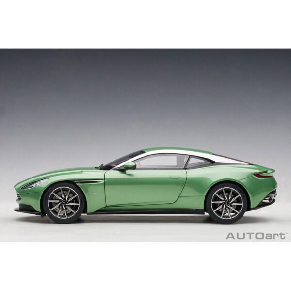 autoart - 1:18 aston martin db11 (apple tree green)