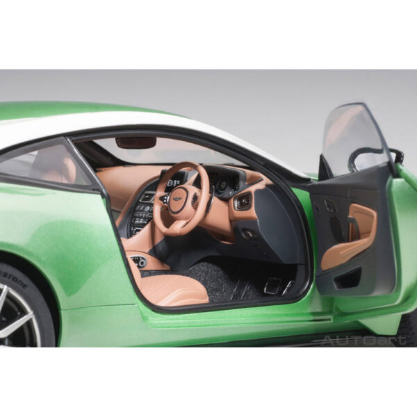 autoart - 1:18 aston martin db11 (apple tree green)