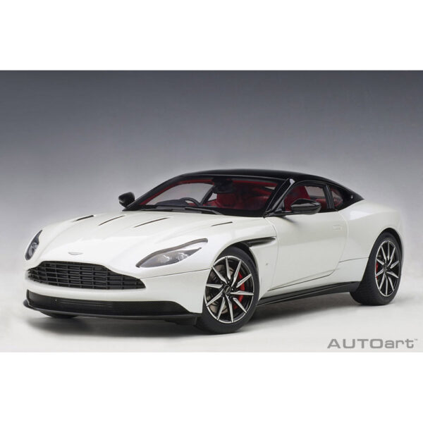 autoart - 1:18 aston martin db11 (morning frost white)