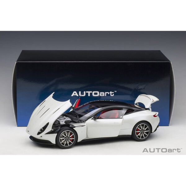 autoart - 1:18 aston martin db11 (morning frost white)