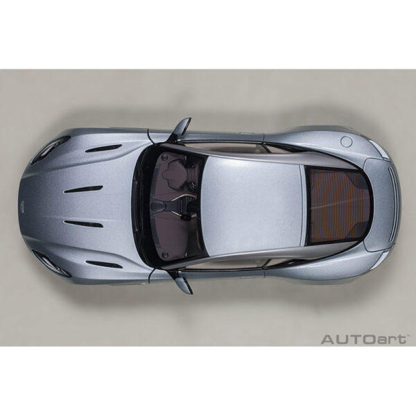 autoart - 1:18 aston martin db11 (skyfall silver)