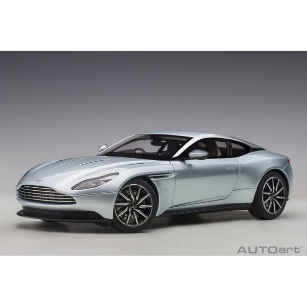 autoart - 1:18 aston martin db11 (skyfall silver)