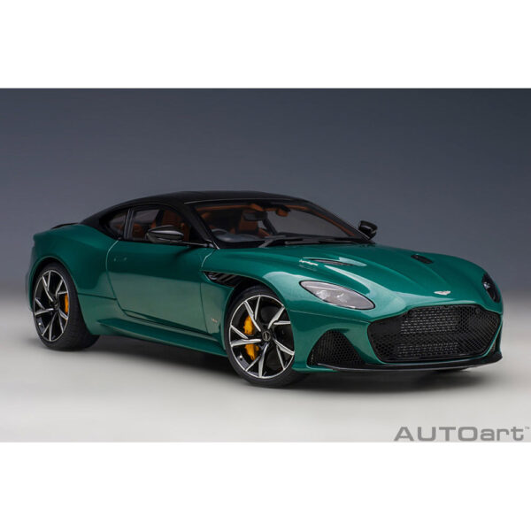 autoart - 1:18 aston martin dbs superleggera (aston martin racing green)