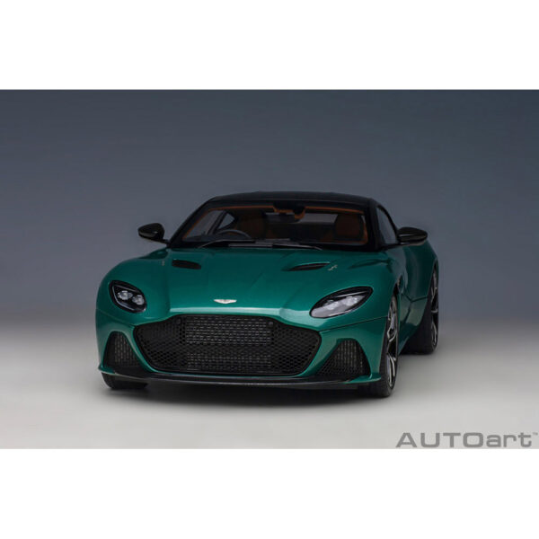 autoart - 1:18 aston martin dbs superleggera (aston martin racing green)