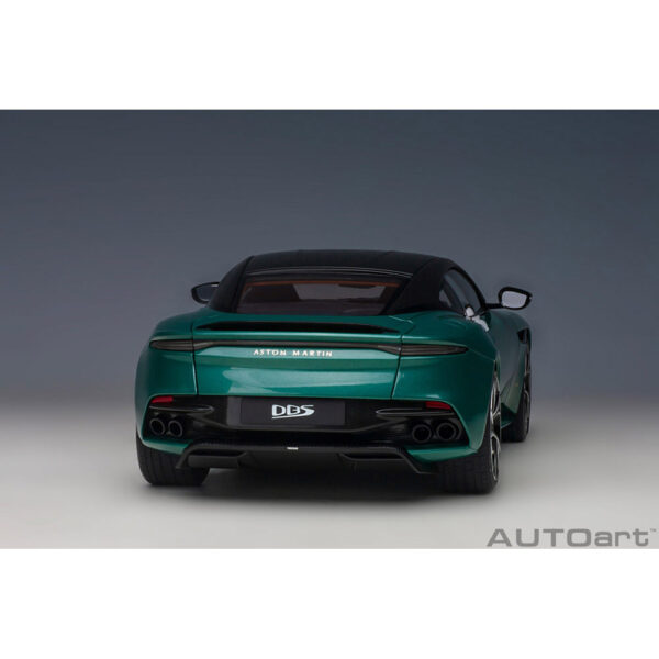 autoart - 1:18 aston martin dbs superleggera (aston martin racing green)