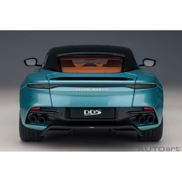 autoart - 1:18 aston martin dbs superleggera (caribbean pearl blue)