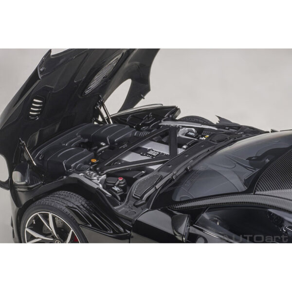 autoart - 1:18 aston martin dbs superleggera (jet black)