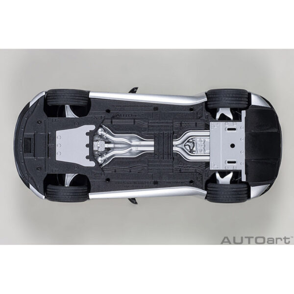 autoart - 1:18 aston martin dbs superleggera (lightning silver)