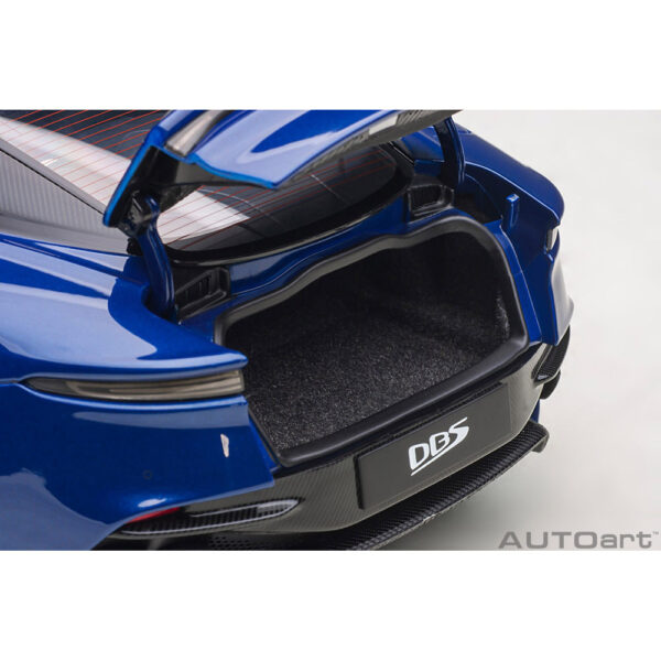 autoart - 1:18 aston martin dbs superleggera (zaffre blue)