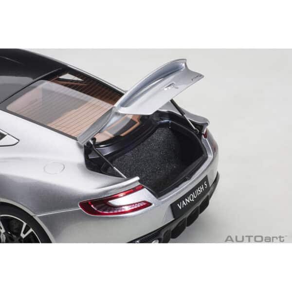 autoart - 1:18 aston martin vanquish s 2017 (lightning silver)