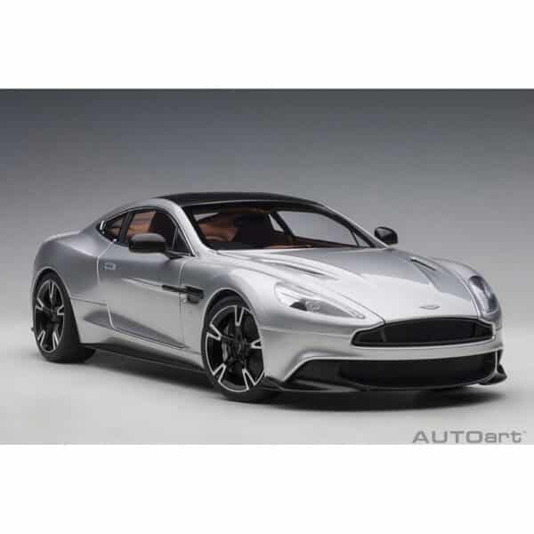 autoart - 1:18 aston martin vanquish s 2017 (lightning silver)