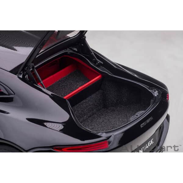 autoart - 1:18 aston martin vantage 2019 (jet black)
