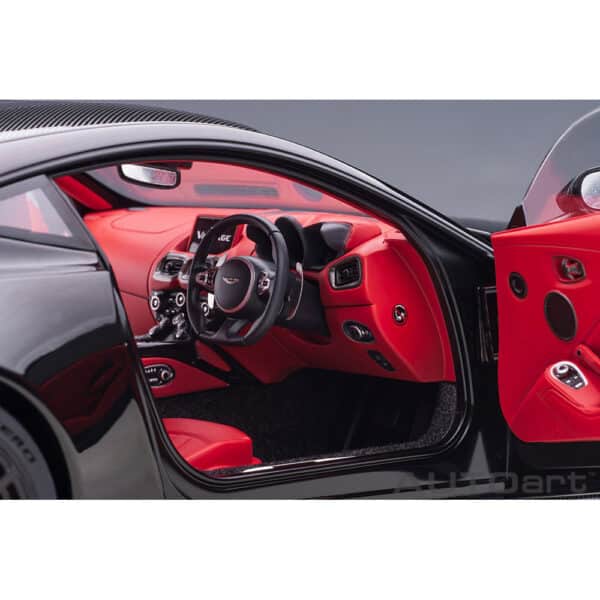 autoart - 1:18 aston martin vantage 2019 (jet black)