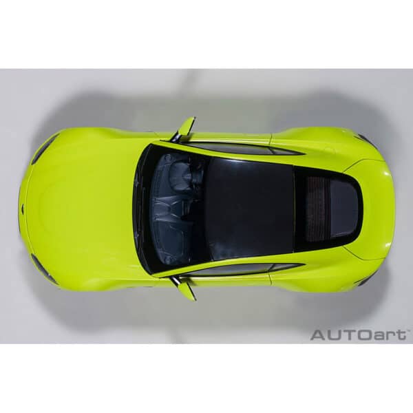 autoart - 1:18 aston martin vantage 2019 (lime essence)