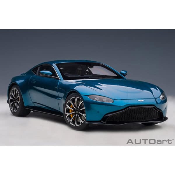 autoart - 1:18 aston martin vantage 2019 (ming blue)