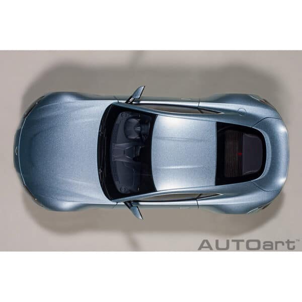 autoart - 1:18 aston martin vantage 2019 (skyfall silver)