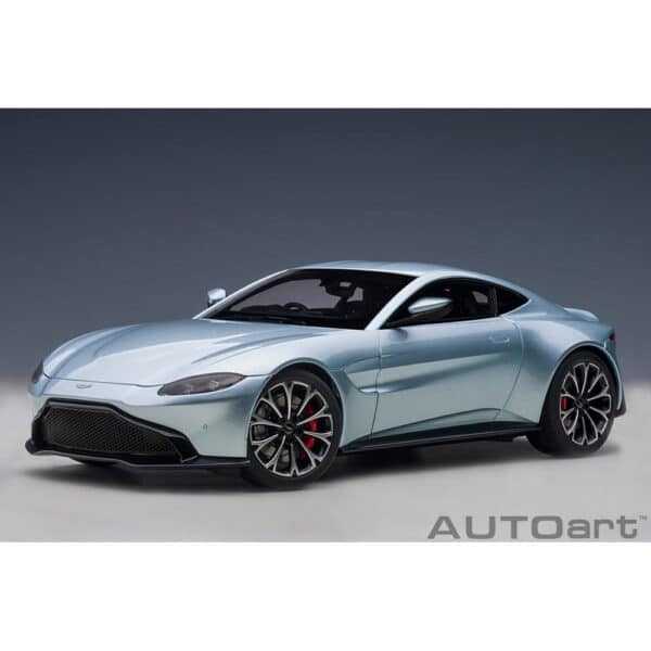 autoart - 1:18 aston martin vantage 2019 (skyfall silver)