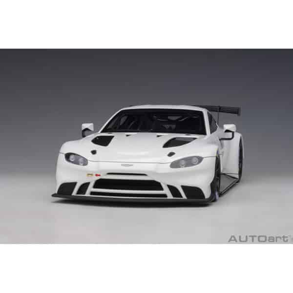 autoart - 1:18 aston martin vantage gte plain body version (white)