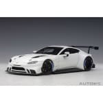 AUTOart - 1:18 Aston Martin Vantage GTE Plain Body Version (White)