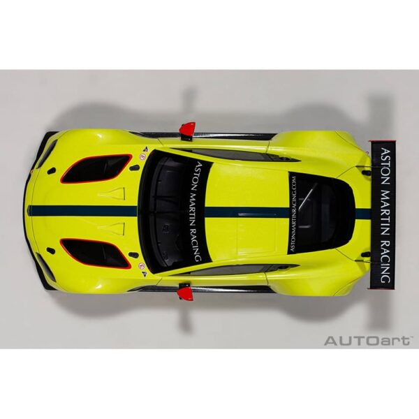 AUTOart - 1:18 Aston Martin Vantage GTE Presentation Car 19 autoart - 1:18 aston martin vantage gte presentation car