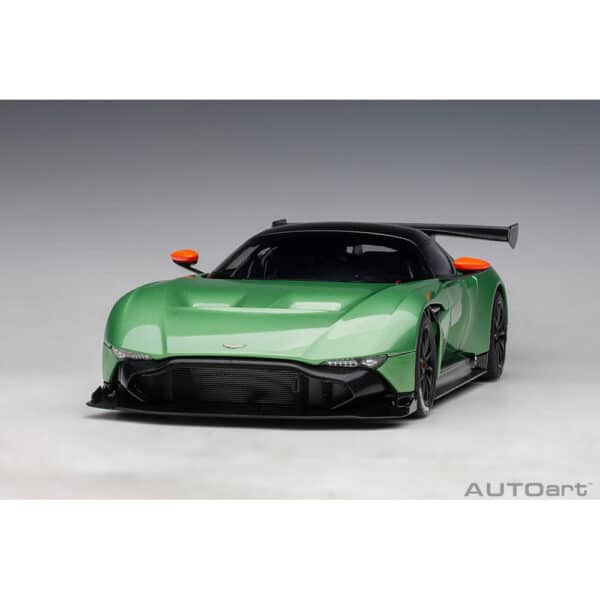 autoart - 1:18 aston martin vulcan?(apple tree green metallic)