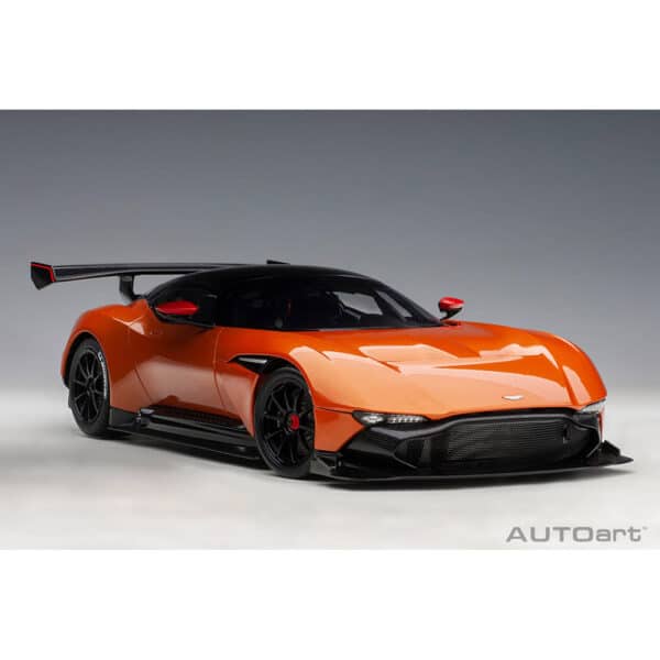 autoart - 1:18 aston martin vulcan?(madagascar orange)