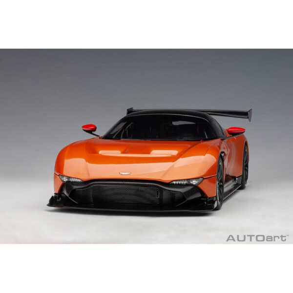autoart - 1:18 aston martin vulcan?(madagascar orange)