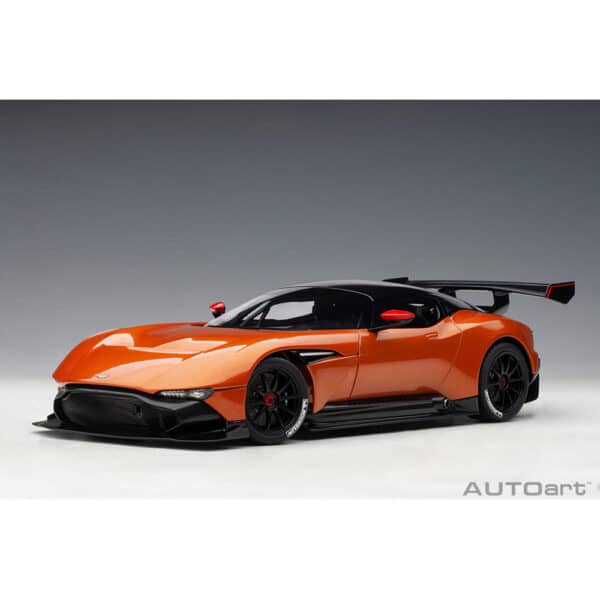autoart - 1:18 aston martin vulcan?(madagascar orange)