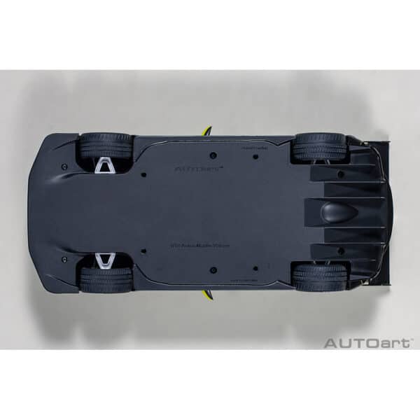 autoart - 1:18 aston martin vulcan?(matt black)