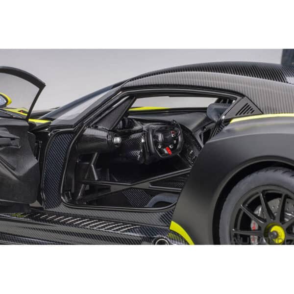 autoart - 1:18 aston martin vulcan?(matt black)