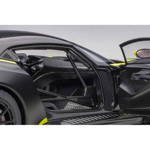 autoart - 1:18 aston martin vulcan?(matt black)