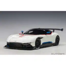 autoart - 1:18 aston martin vulcan?(stratus white)