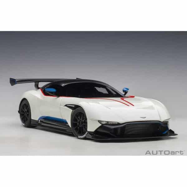 autoart - 1:18 aston martin vulcan?(stratus white)