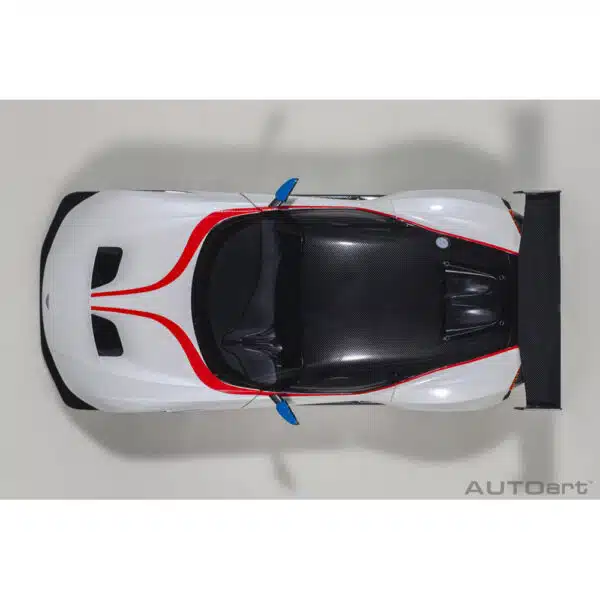 autoart - 1:18 aston martin vulcan?(stratus white)
