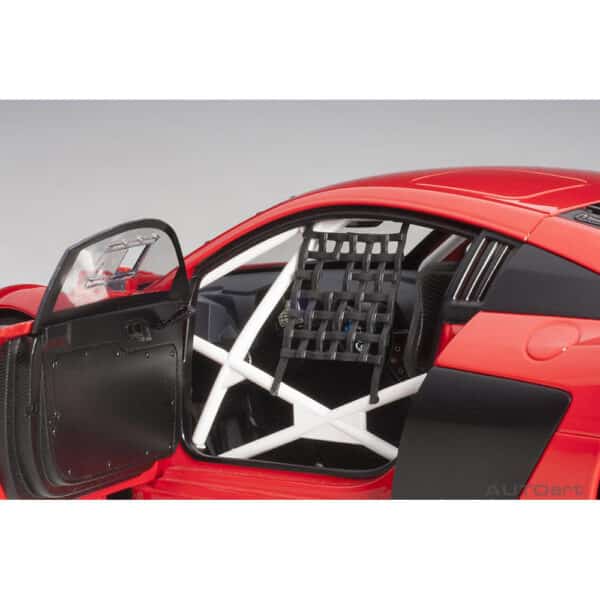 autoart - 1:18 audi r8 lms plain body version (red)