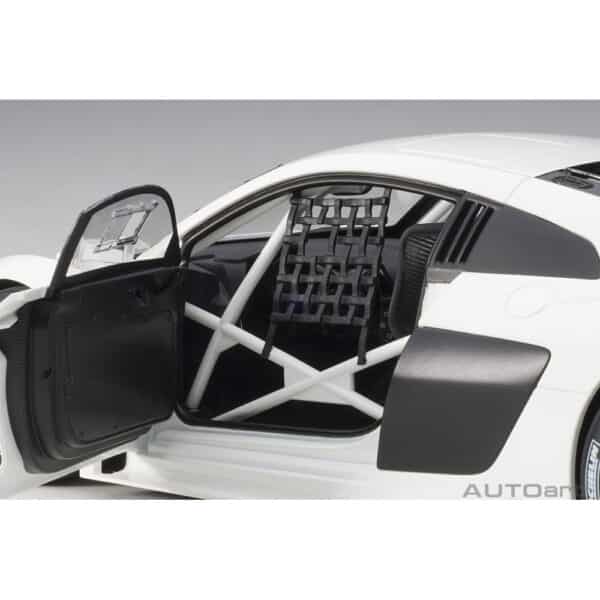autoart - 1:18 audi r8 lms plain body version (white)