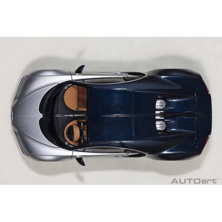 autoart - 1:18 bugatti chiron (argent silver/atlantic blue)