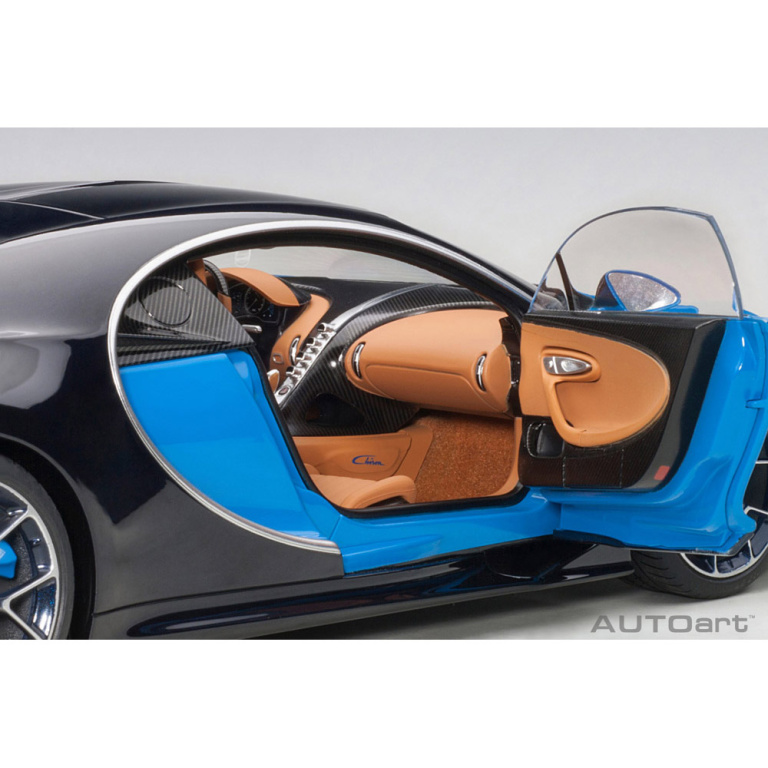 autoart - 1:18 bugatti chiron (french racing blue/atlantic blue)